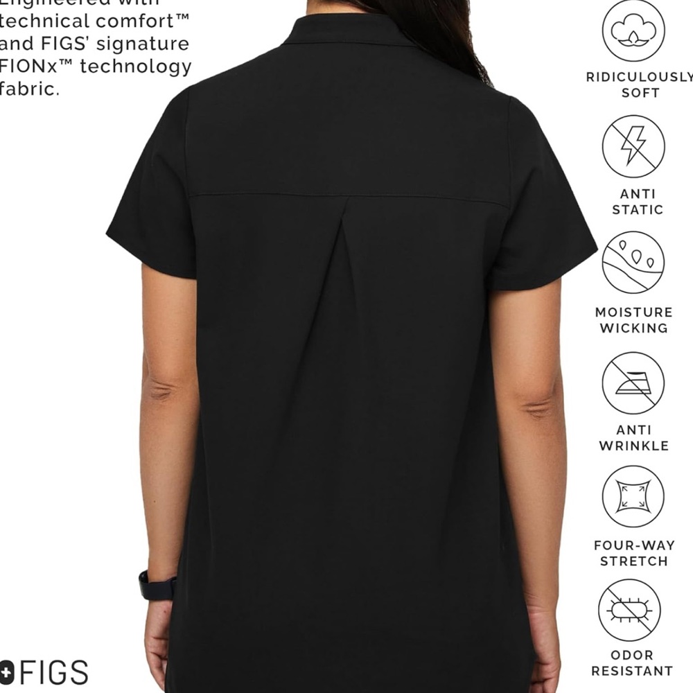 FIGS Black Maternity Scrub top - XS
